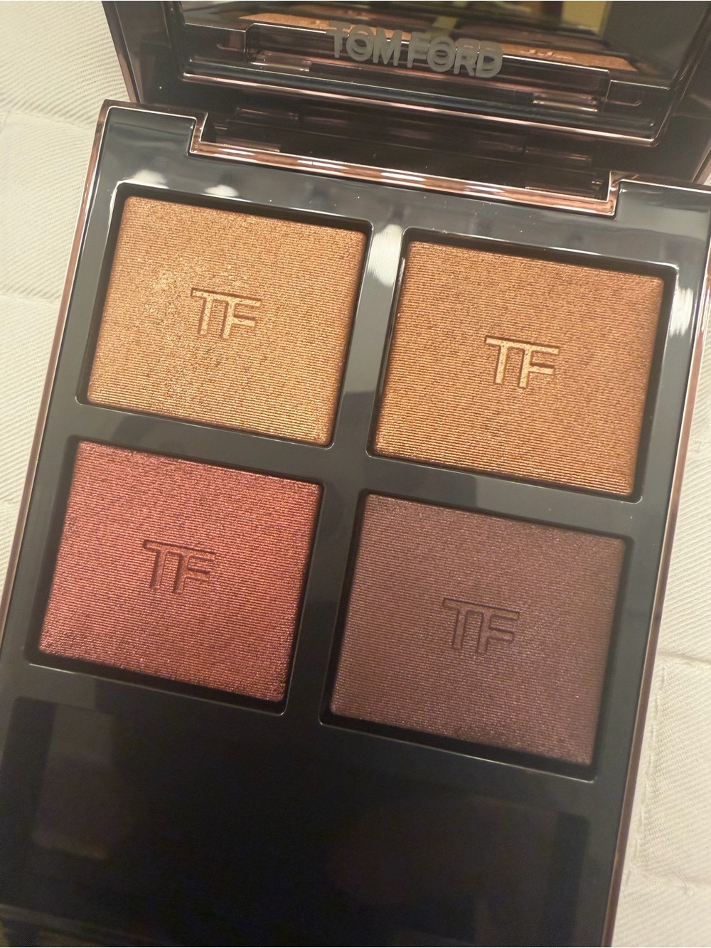 Tom Ford Eye Color Quad Eyeshadow Palette - 04 HONEYMOON NIB